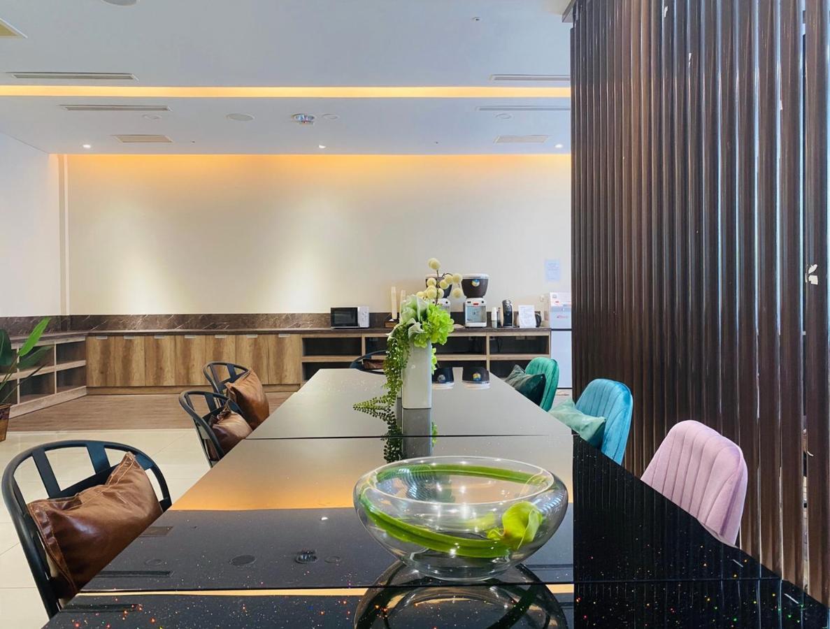 Taichung Enrichlife Hotel ภายนอก รูปภาพ